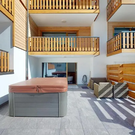 شقة Spacieux - 2 A Coucher Incl Jacuzzi Prive