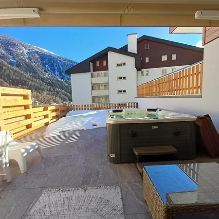 Spacieux - 2 A Coucher Incl Jacuzzi Prive Lejlighed