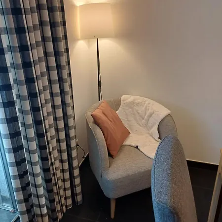 Spacieux - 2 A Coucher Incl Jacuzzi Prive Lejlighed *