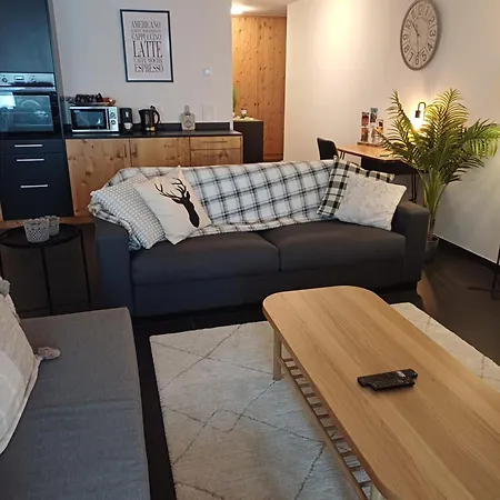 Spacieux - 2 à Coucher Incl Jacuzzi Privé Loèche-les-Bains