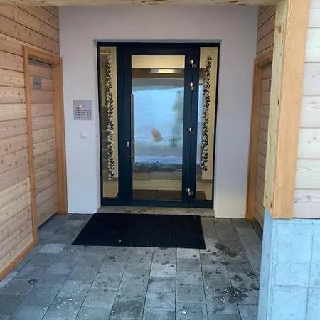 Spacieux - 2 A Coucher Incl Jacuzzi Prive شقة لوكباد