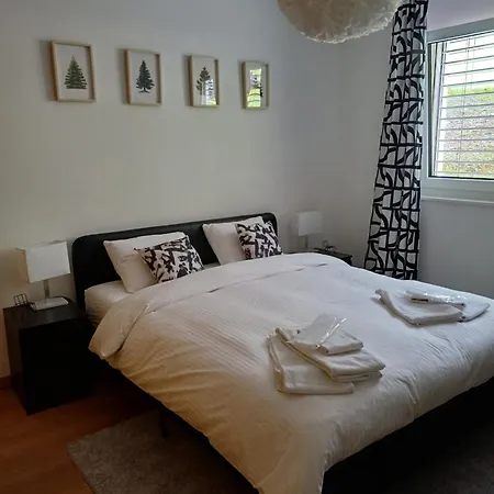 Spacieux - 2 A Coucher Incl Jacuzzi Prive Leukerbad