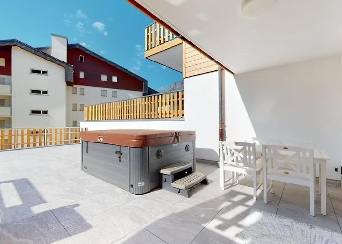 Apartament Spacieux - 2 A Coucher Incl Jacuzzi Prive *