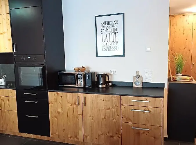 Spacieux - 2 A Coucher Incl Jacuzzi Prive * لوكباد