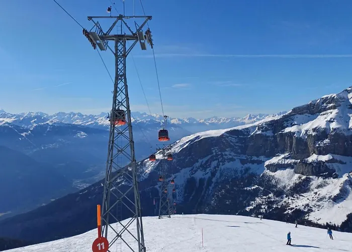 Apartament Spacieux - 2 A Coucher Incl Jacuzzi Prive