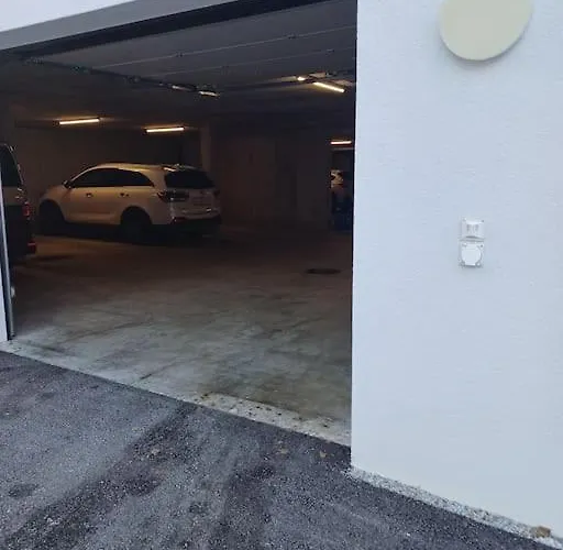 شقة Spacieux - 2 A Coucher Incl Jacuzzi Prive