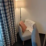 Spacieux - 2 à Coucher Incl Jacuzzi Privé Appartement *