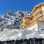 Appartement Spacieux - 2 à Coucher Incl Jacuzzi Privé *