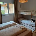 Appartement Spacieux - 2 à Coucher Incl Jacuzzi Privé *